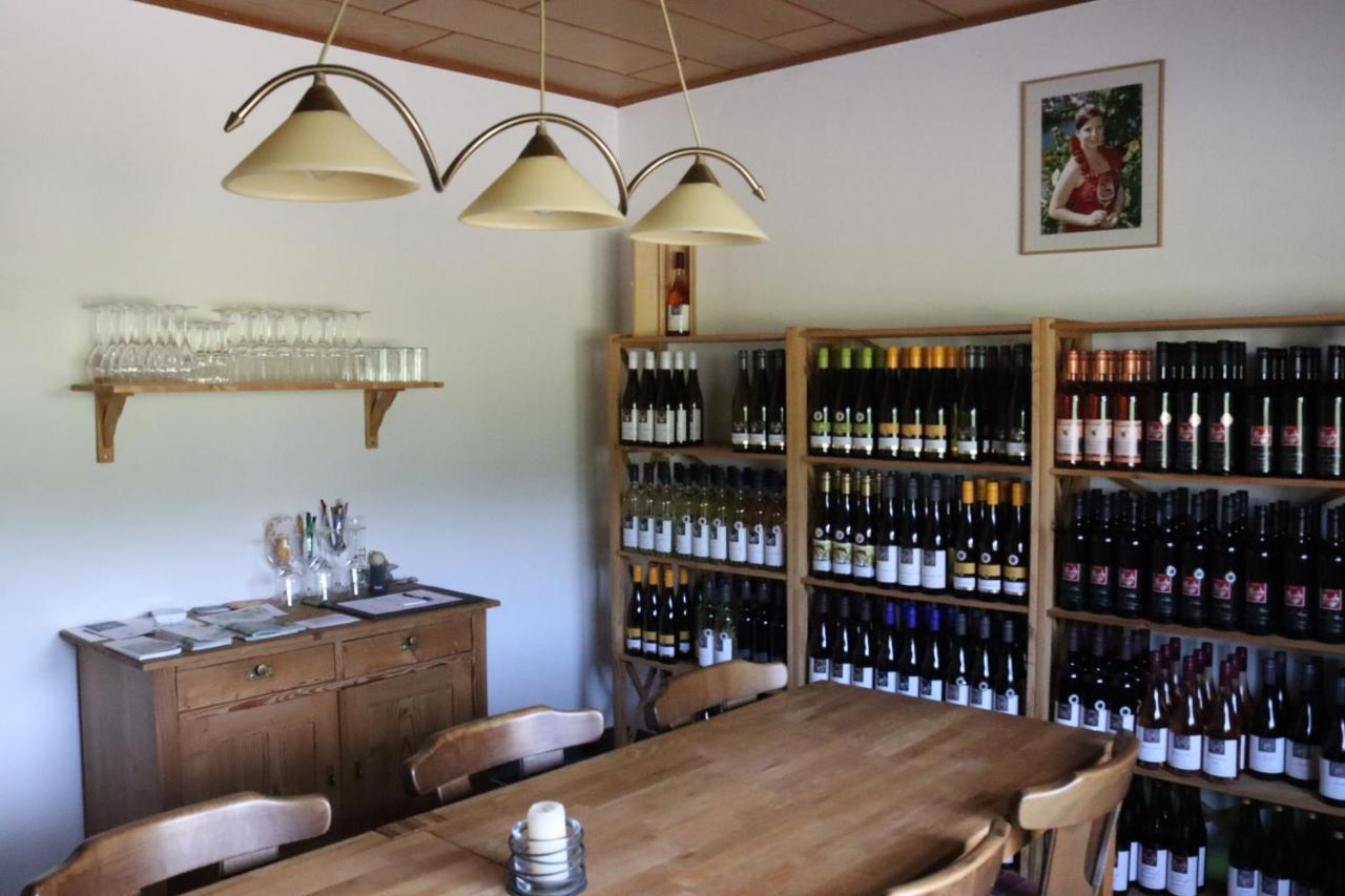 Weingut Und Gaestehaus Wolfgang Beth Kinheim Luaran gambar